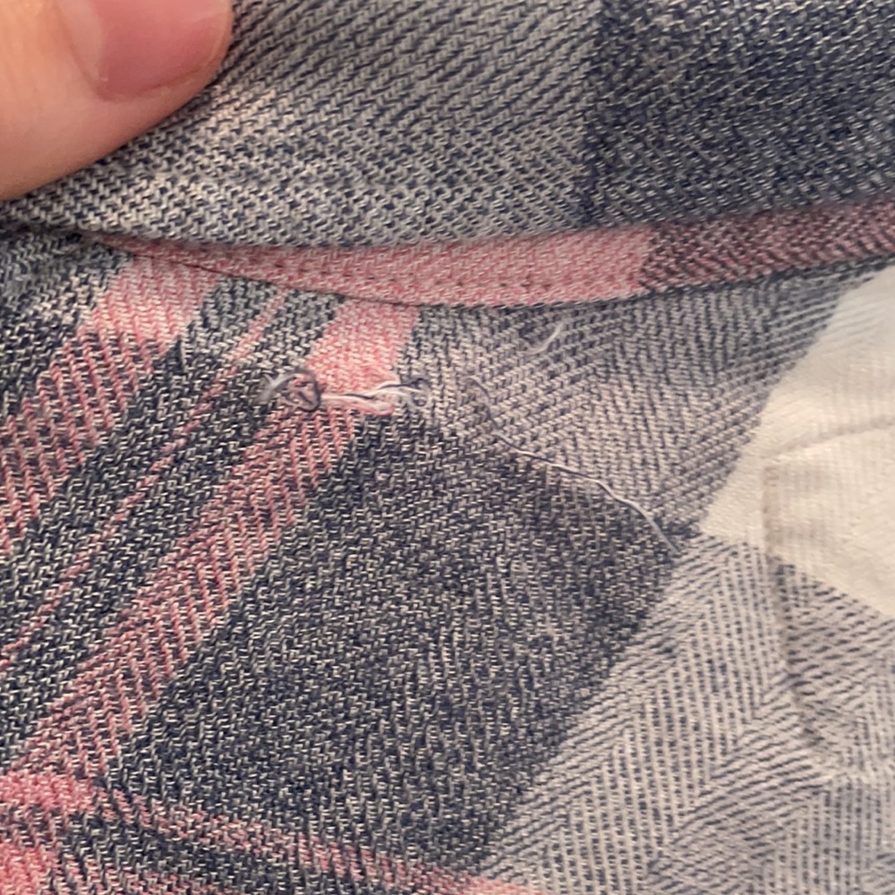 Rails button down - Picture 3 of 4